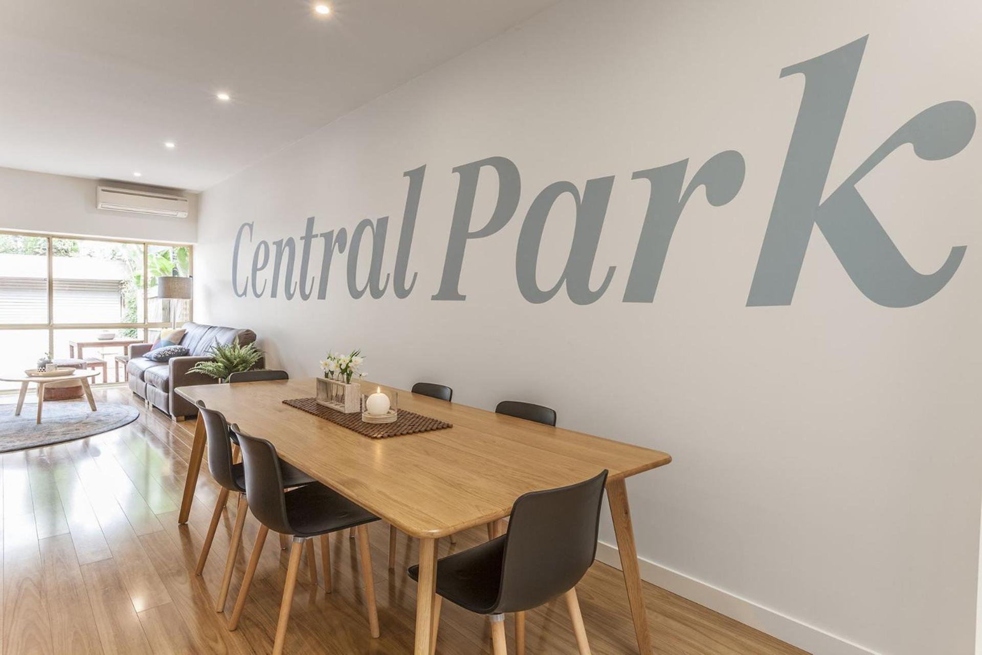 Boutique Stays - Central Park Melbourne Eksteriør billede